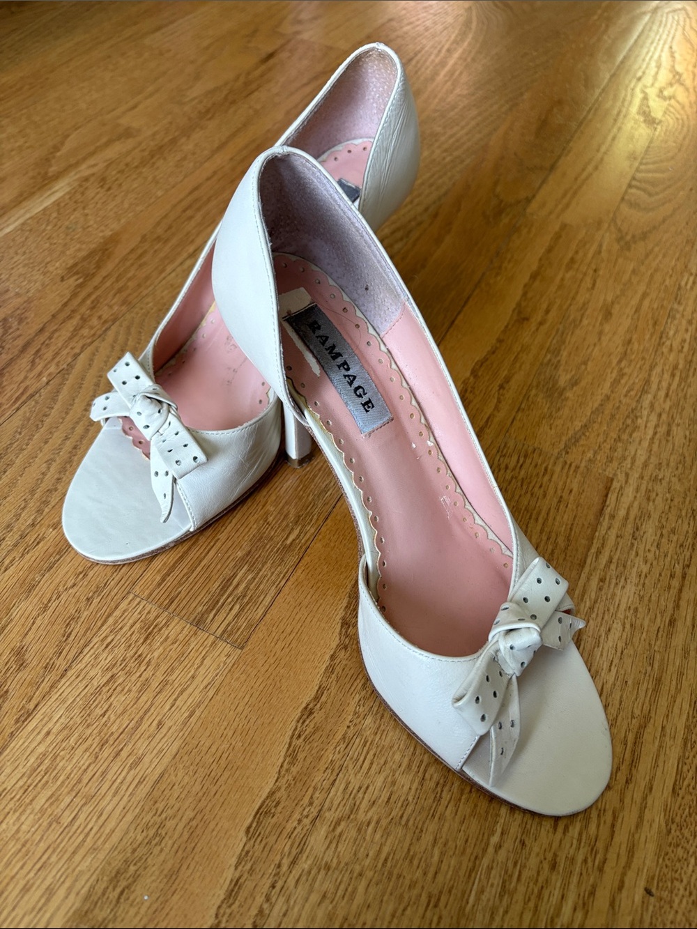 Rampage Women's cream Peep-Toe Bow Heels
